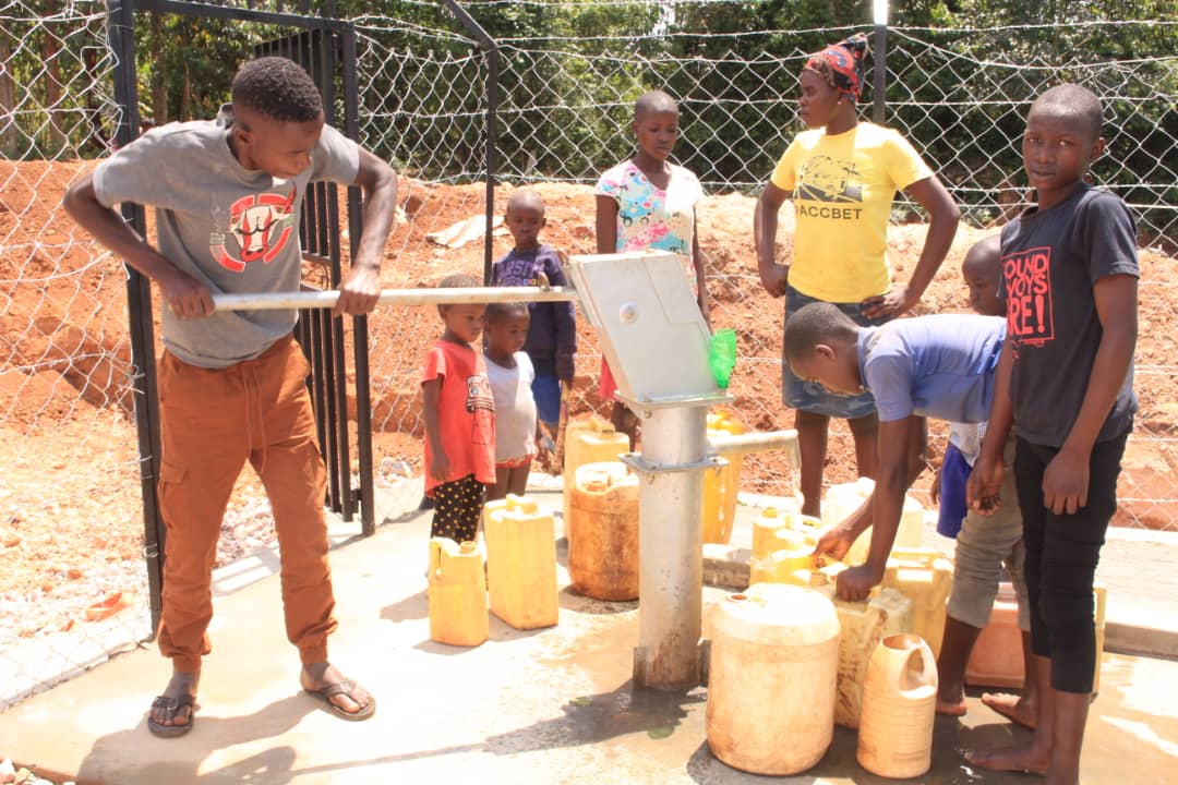 Community borehole construction for clean water access